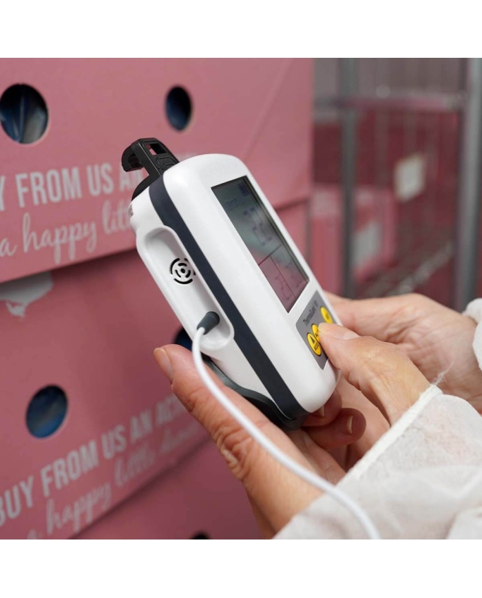 ETI Kyl & Frystermometer ThermaGuard® 101, med 1 st intern och 1 st extern givare med 2 meter kabel. Inkluderar UKAS kalibreringscertifikat för -18, 0°C