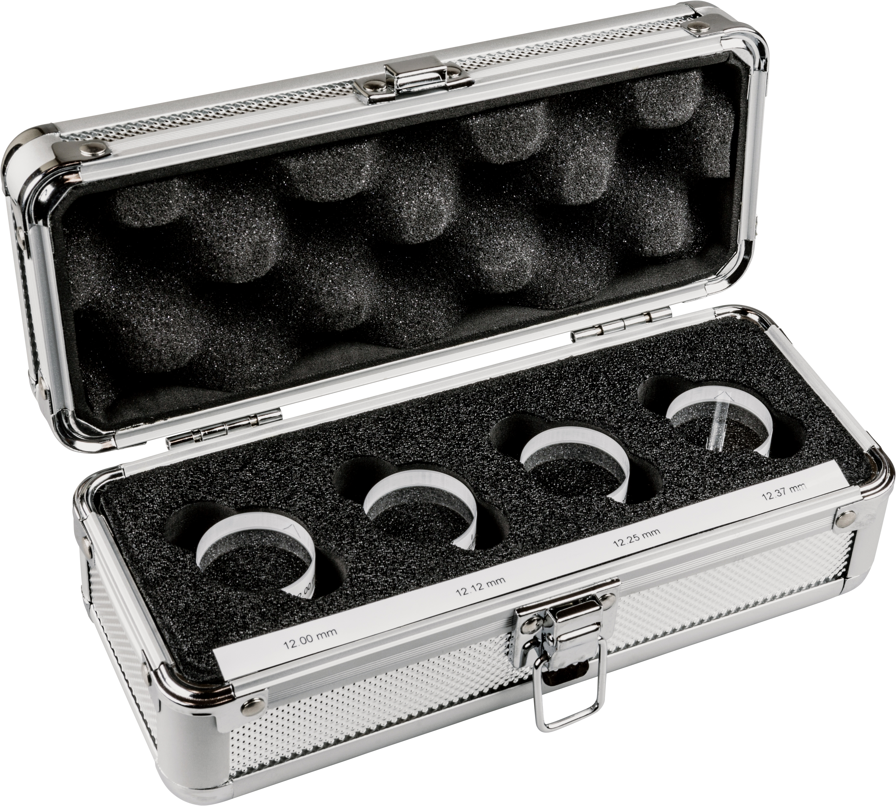 Planparallella optiska interferensplattor i set för mikrometer 75-100 mm, 4 planparallella optiska interferensplattor, tjocklekar 75,00/75,12/75,25/75,37 mm, diameter 30 mm, planhet mätytor ≤0,20 µm, parallellitet mätytor ≤0,5 µm, för mikrometer med spindelsteg 0,5 mm, levereras i aluminiumfodral, på begäran med DAkkS-certifikat UKAS-godkänt